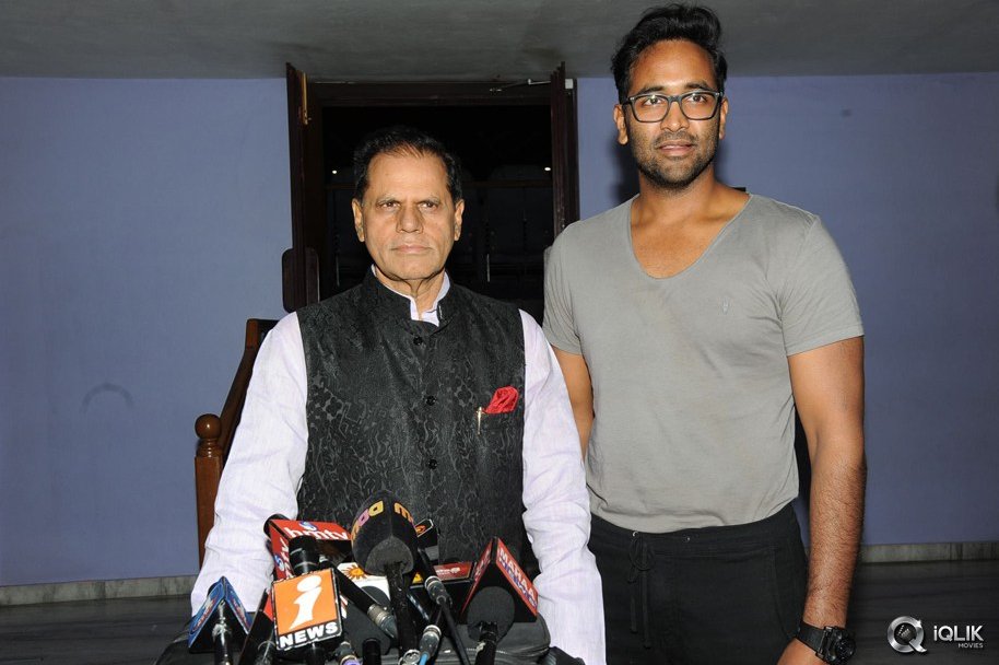 T-Subbarami-Reddy-Watches-Dynamite-Press-Meet